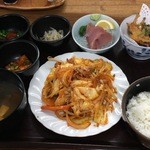 韓国料理 おぜん家 - 日替わり定食 野菜炒め