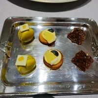 ラ メゾン ドゥ グラシアニ 神戸北野 - petit fours