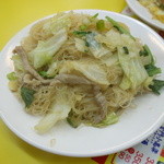 大頭龍蚵仔煎 - 炒めビーフン（80元）