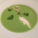 ポンテ デル ピアット - グリーンピーススープ 時しらず マスカルポーネ