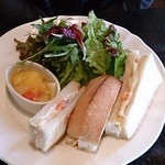 カフェ・ヴィア・ボンテンピ - Dセット￥700