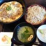 五大 - 日替り丼ランチ