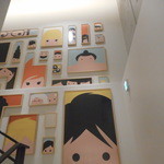 DOMINIQUE ANSEL BAKERY at OMOTESANDO - 2階へと上がる階段の壁面