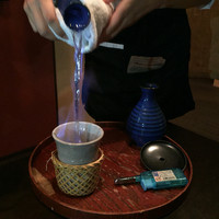大阪とらふぐの会 PREMIUM - ひれ酒が何やらオサレ
