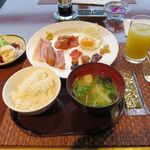 The Dining　暖琉満菜