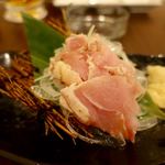 平岡餃子 - 炙りタタキ　690円