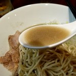自家製麺 伊藤 - 濃厚スープ