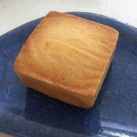横浜中華街 重慶飯店 本館 - パイナップルジャムの入ったそふとくっきーみたいなの(๑′ᴗ‵๑)♡あま～♪