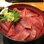 海鮮料理 みはる - マグロ丼アップ1000円