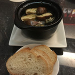 バババー - 牡蠣としいたけのアヒージョ　小