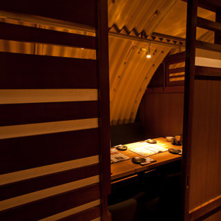 [Elegant private room] Equipped with a small private room where adults can relax