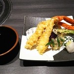 酒膳いろは - カニの天ぷら