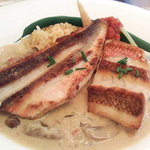 KAIRADA - Aランチ1500円_魚（ほうぼうと赤むつのポアレ、カレーソースにて）