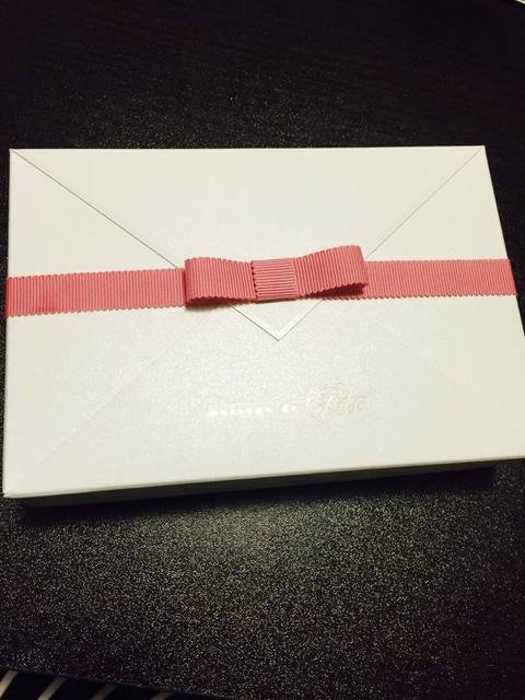 東京 ビジュー ド ローズ 大丸東京店 高級なローズ型チョコレート メサージュ ド ローズ レトル ラズベリー 2376円 税込 By Sweetstabehoudai メサージュ ド ローズ 大丸東京店 旧店名 ビジュー ド ローズ 東京 チョコレート 食べログ