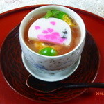 山田亭 - 蒸物　海老入り梅風味の茶碗蒸しに桜蒲鉾 