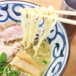 きくや - 黄金スープ　純鶏そば　ピロピロ麺　塩味　800円