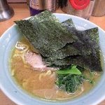 二代目 梅家 - 味濃い目脂多め麺普通