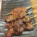 幸縁 - 2016.3.24のタン、ハツ、カシラ。塩で。1本107円