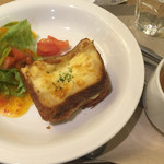 カフェ ソラーレ - クロックムッシュープレート580円