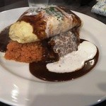 ビストロ サイトウ - トロトロオムライス。