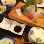 Taniarashi - 刺身定食^_^