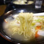 幸来 - 麺アップ