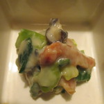 懐石 辻留 - 赤貝とツブ貝の辛子酢味噌和え