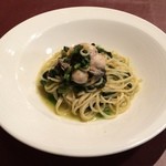 厚岸産牡蠣とカラスミ 留萌産小麦の自家製タリオリーニ、1,500円