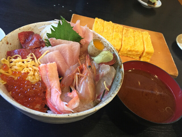 仙石すし 本店>