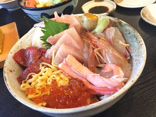 仙石すし 本店>