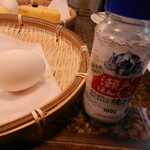 ロワイヤル - とても忙しそうで後からゆで卵が出てきました