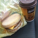 McDonalds - エッグソーセージマフィン＆ホットコーヒー