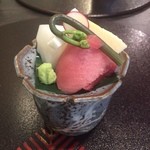 お造り(紋甲イカ、鮪、鹿児島の筍)