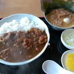 Motsunidokorodai - よくばりセット
                        トロトロもつ煮ともつ煮スタミナカレー
