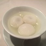 シェフス - ゴマ団子