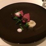 unito - 尾崎牛の炭火焼き黒胡椒のスキューマ