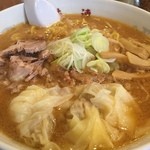 さっぽろ純連 - ワンタン麺の味噌