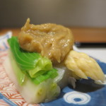 日本料理 幸庵 - ホワイトアスパラとうるいのふきのとう味噌がけアップ
