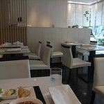 shuuchuusaiboushirokanetei - １階カフェレストラン