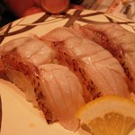 氷見回転寿司　粋鮨 - のど黒の炙り♪　岩塩の味がついてます♪