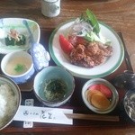 Washokudokoro Hanasato - 味鳥定食　1620円