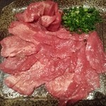 和牛焼肉　幸庵 - タン