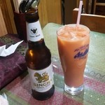 いなかむら - 「Singhaビール (550円)」と「タイティー (350円)」で乾杯！
