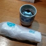 季節料理　根本 - お茶とオシボリ