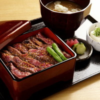 網焼きはらみの肉重御膳  【肉重・汁物・小鉢・お漬物】