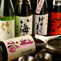 各種地酒　　（10種程ご用意しております。）