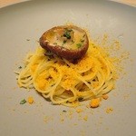 トラットリア フラテッリ ガッルーラ - 岐阜県産「椎茸ブラザーズのしいたけ」とサルデーニャ島のからすみのアーリオオーリオ　ペペロンチーノ