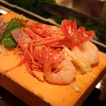 寿し富 - ガス海老と大きな甘エビ