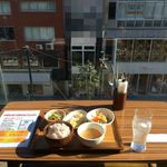 ナチュラルスタンス - デリランチ