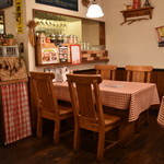 10時間オムライス専門店 ビストロ かぼちゃのNABE - 内観